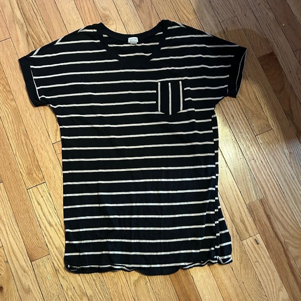 Charming Charlie Womens Striped T Shirt Black and Tan Size Large T26-4